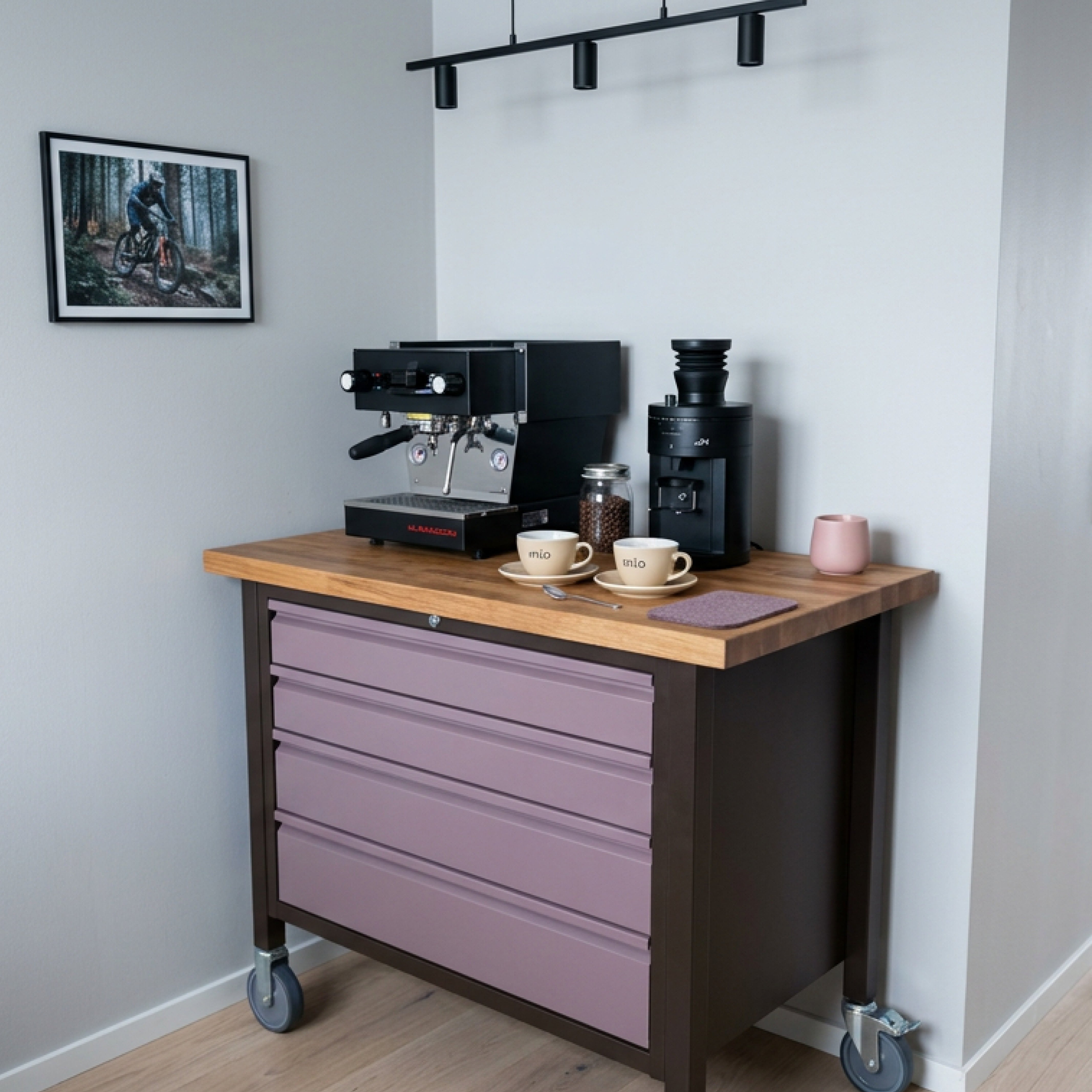 #farbe_dirty black/dirty violett - RAL8019 graubraun/RAL 4009 pastellviolett