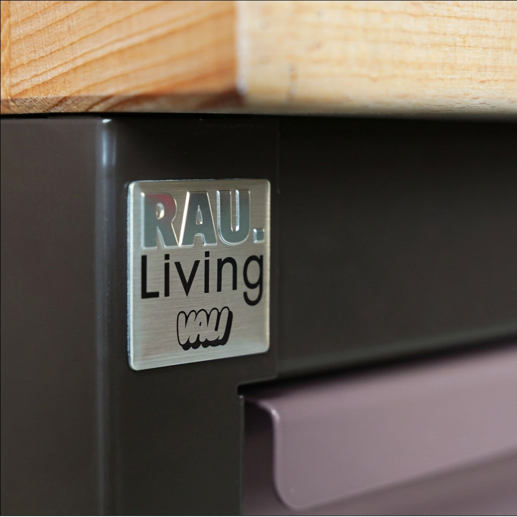#farbe_dirty black/dirty violett - RAL8019 graubraun/RAL 4009 pastellviolett
